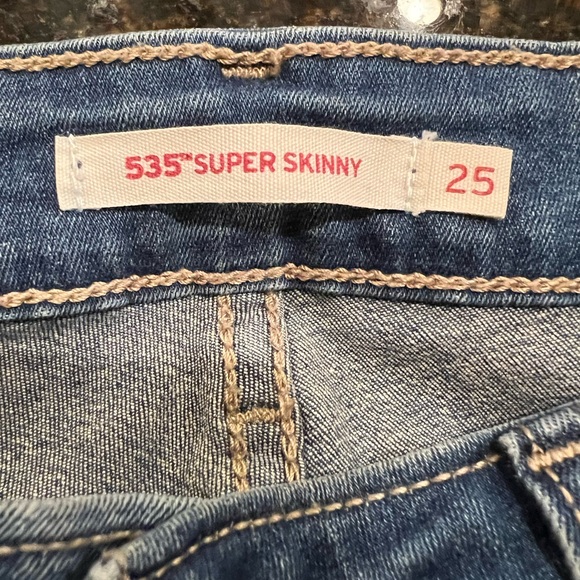 Levi’s 535 Super Skinny Jeans - Picture 2 of 15